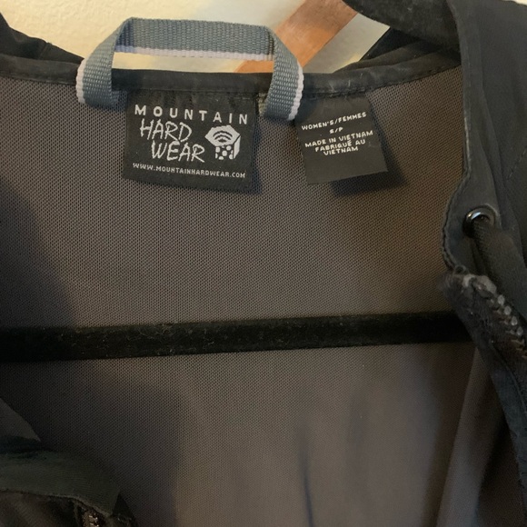 Mountain Hardwear Rain Jacket - Picture 2 of 4